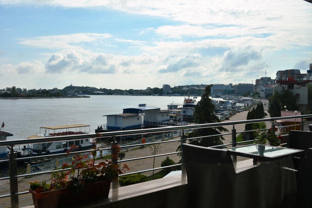 Esplanada Hotel 4*